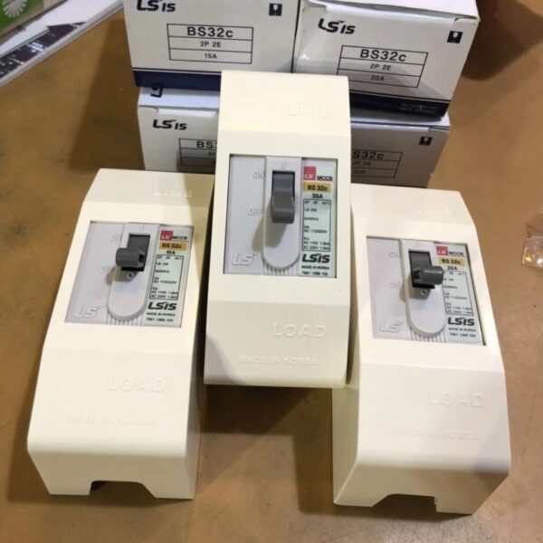 aptomat-2-pha-co-vo.jpg